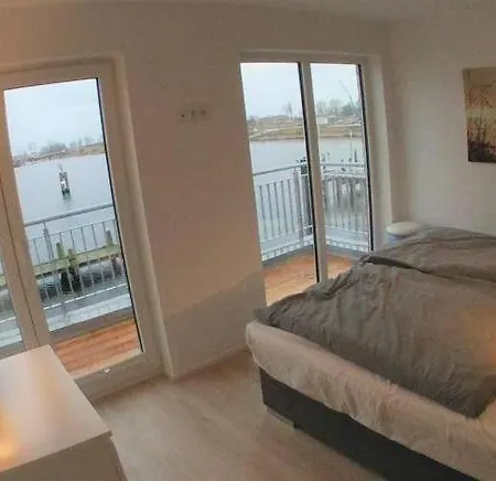 Marina-villa *